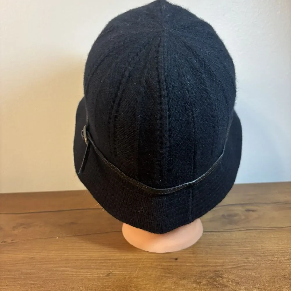 Banana Republic Women's S/M Black Buckle Bucket Hat Wool Rayon Angora Rabbit